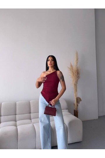 Omuz Detay Tasarım Bluz Bordo
