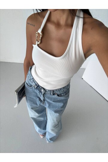 Omuz Toka Detay Bluz Beyaz