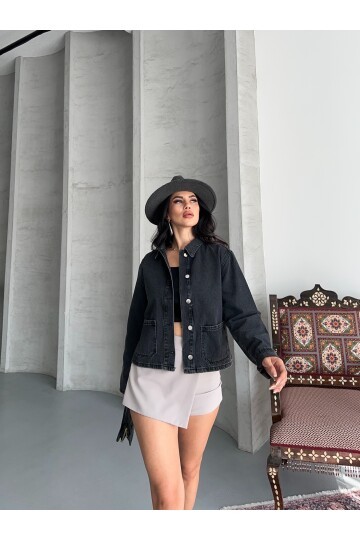 Önü Düğmeli Çift Cep Kot Ceket