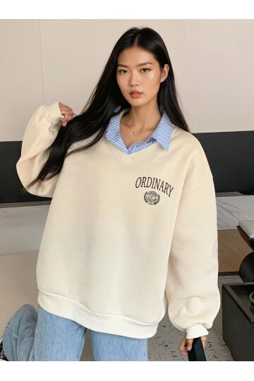Oversize Ordinary Yazı Üç İplik Detaylı Bej Sweatshirt