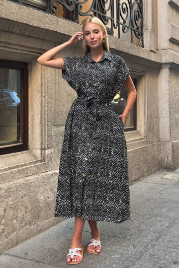 Siyah Kemerli Desenli Dokuma Gömlek Elbise
