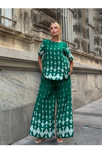 Viskon Kumaş Desenli Bol Paça Alt Üst Takım