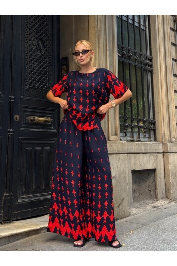 Viskon Kumaş Desenli Bol Paça Alt Üst Takım