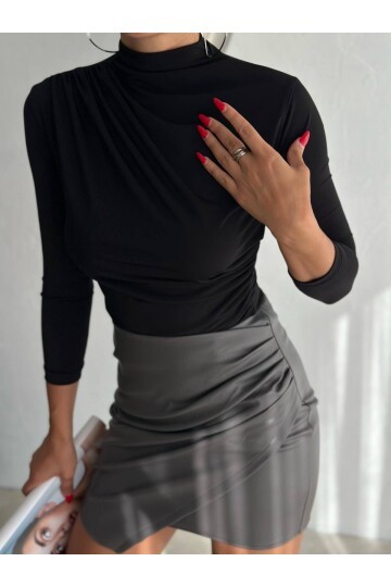 Yarım Balıkçı Siyah Sandy Bluz