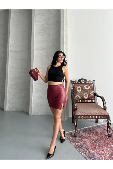 Yırtmaçlı Bordo Mini Deri Etek