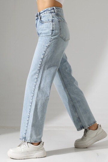 Yüksek Bel Düz Kesim Açık Mavi Jean