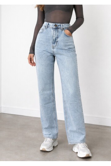 Açık Mavi Uzun Geniş Paça Jean