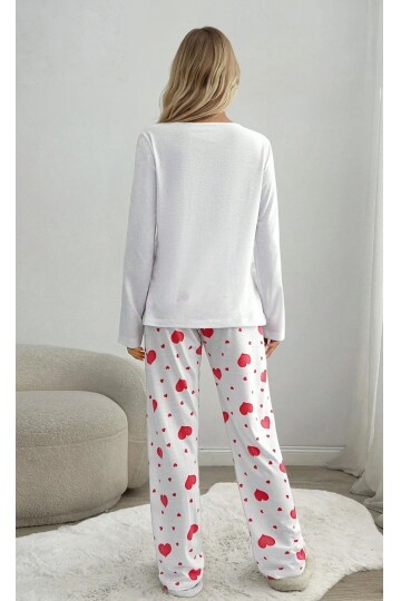 Beyaz Kırmızı Kalp Desenli Kadın Pijama Takımı
