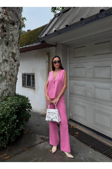 Çelik Yelek ve Palazzo Pantolon İkili Takım