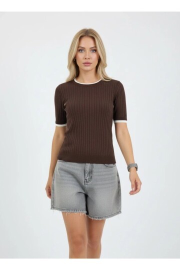 Fitilli Kısa Kollu Biyeli Triko Bluz Kahve