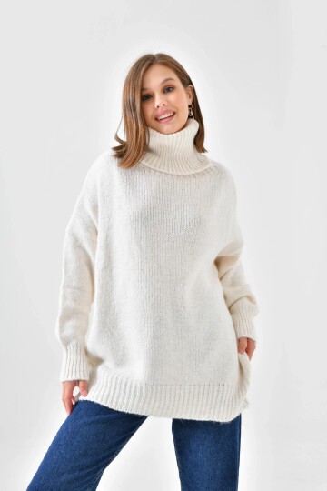 Kadın Balıkçı Yaka Kaşkorse Oversize Triko Tunik