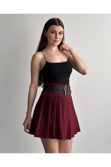 Kadın Çift Kemerli Şortlu Pileli Etek Bordo