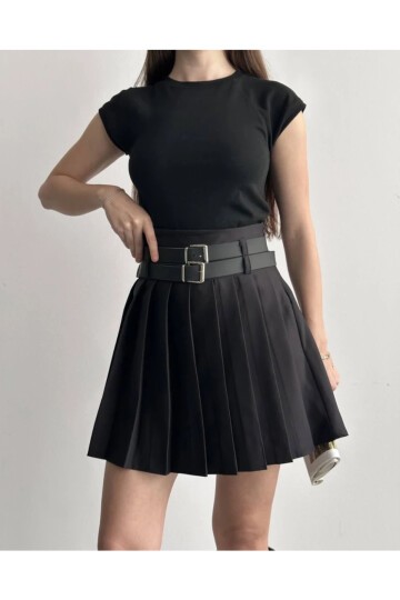 Kadın Çift Kemerli Şortlu Pileli Etek Siyah