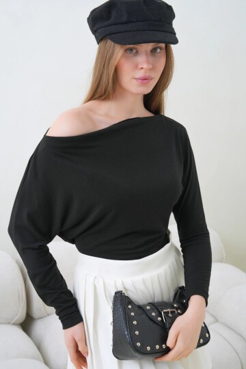 Kadın Kayık Yaka Yarasa Kol Lycralı Penye Bluz