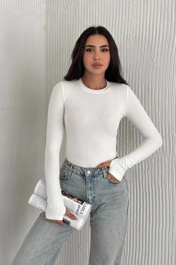 Kadın Parmak Geçmeli Uzun Kollu Bluz – Vücuda Oturan & Astarsız