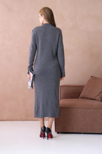 Kadın Polo Yaka Yamuşak Dokulu Maksi Boy Triko Elbise