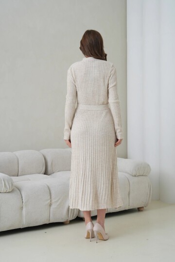 Kadın V Yaka Ful Düğme Kapama Kemer Detay Maksi Boy Fitilli Triko Elbise