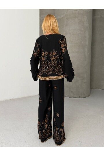 Kadın Viskon Kumaş Desenli V Yaka Kuşaklı Alt Üst Takım Siyah