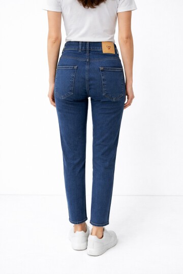 Koyu Lacivert Dar Paça Esnek Jean