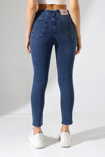 Toparlayıcı Yüksek Bel Dar Paça Jean