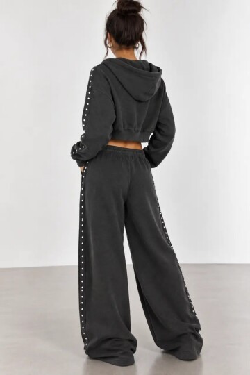 Antrasit Zımba İşlemeli Oversize Crop Hırka & İnce Askılı Atlet İkili Takım
