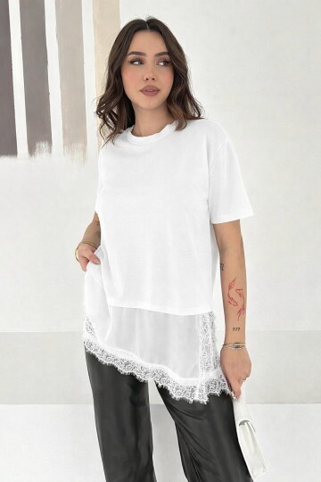 Dantel Detaylı T-Shirt