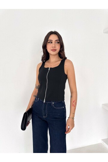 Fermuarlı Sıfır Kol Bluz Siyah