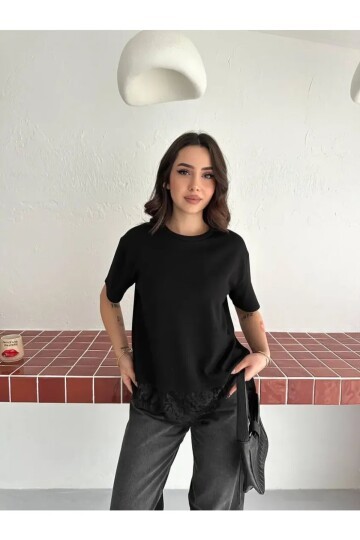 Kadın Eteği Dantel Detay T-shirt Siyah