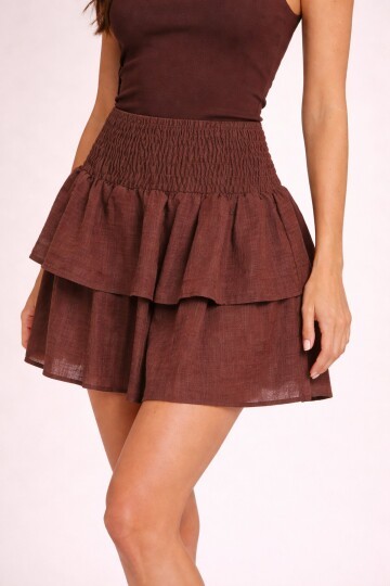 Kahverengi Büzgü Detaylı Kat Kat Mini Etek