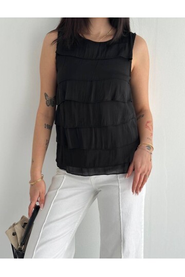 Kat Kat Fırfırlı Kolsuz Bluz – Şık & Feminen Yazlık Kadın Üst