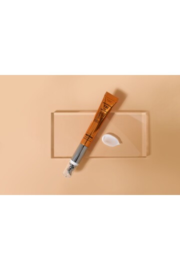 PRETTYSKIN Glutathione TX1 Vita Eye Cream 20 g | Soğutucu Titreşimli Aplikatör Aydınlatıcı ve Kırışıklık Karşıtı Göz Çevresi Kremi