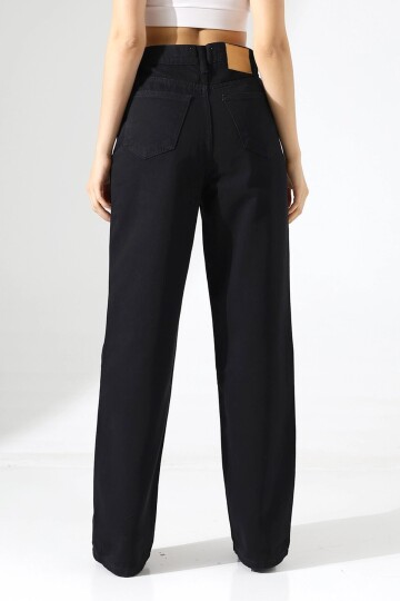Yüksek Bel Düz Paça Siyah Pantolon